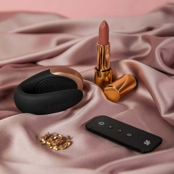 Satisfyer Double Love (Black)  - Vibrátor pre páry Čierny