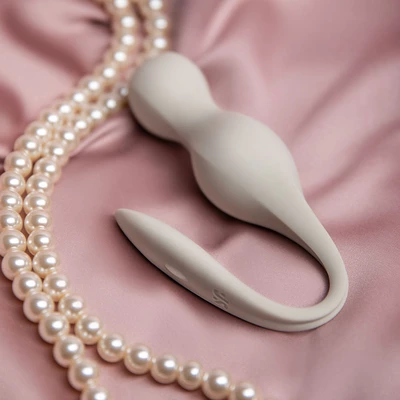 Satisfyer Love Birds 1 - Vibrujúce gejši guľôčky, ovládané aplikáciou