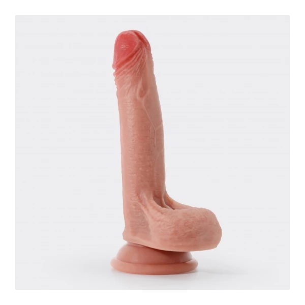 Crushious Inviktus 19 cm - Klasické dildo s prísavkou