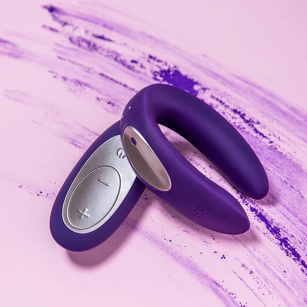 Satisfyer Partner Double Plus Remote  - Vibrátor pre páry s diaľkovým ovládaním
